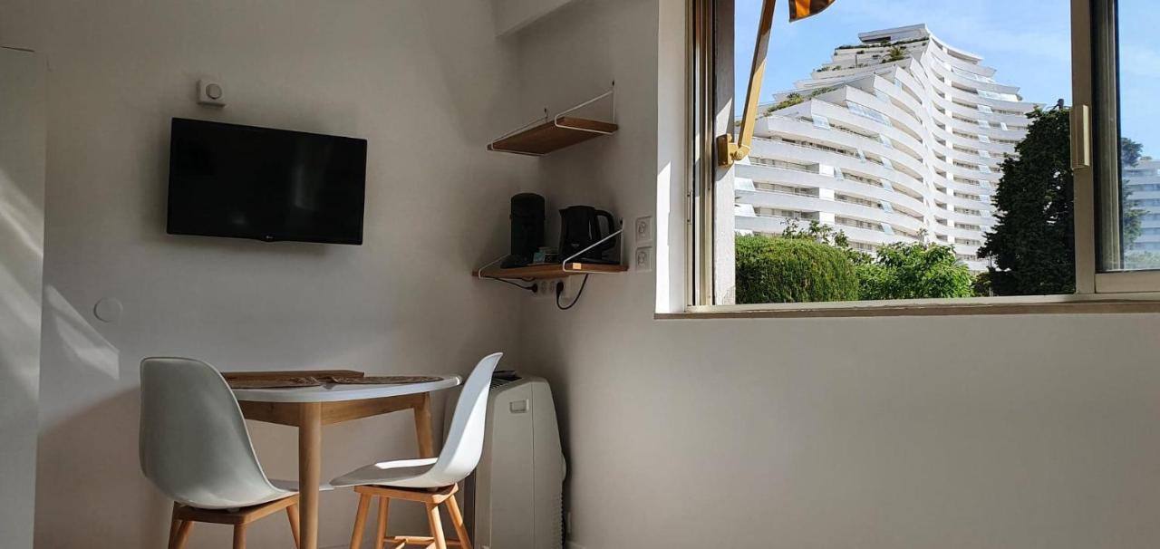 Studio confort ensoleillé - FAME Marina baie des Anges Villeneuve-Loubet Extérieur photo