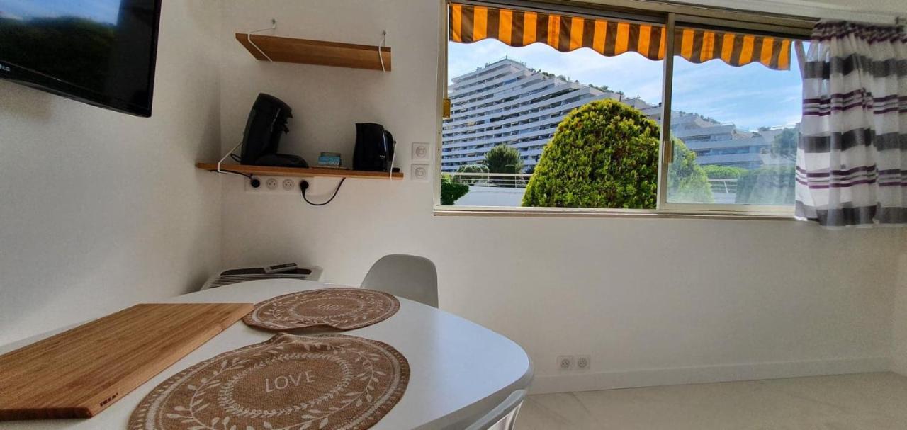 Studio confort ensoleillé - FAME Marina baie des Anges Villeneuve-Loubet Extérieur photo