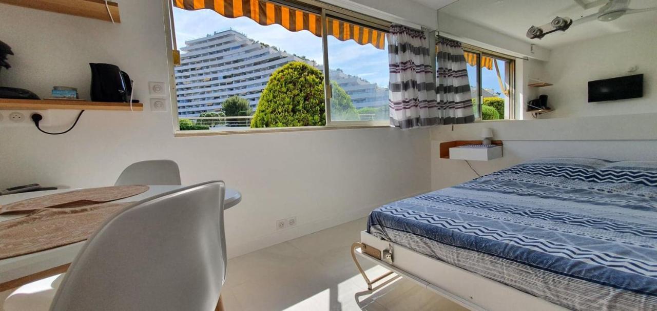 Studio confort ensoleillé - FAME Marina baie des Anges Villeneuve-Loubet Extérieur photo