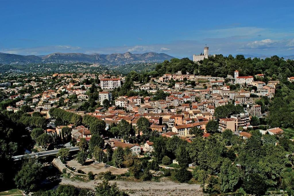 Studio confort ensoleillé - FAME Marina baie des Anges Villeneuve-Loubet Extérieur photo